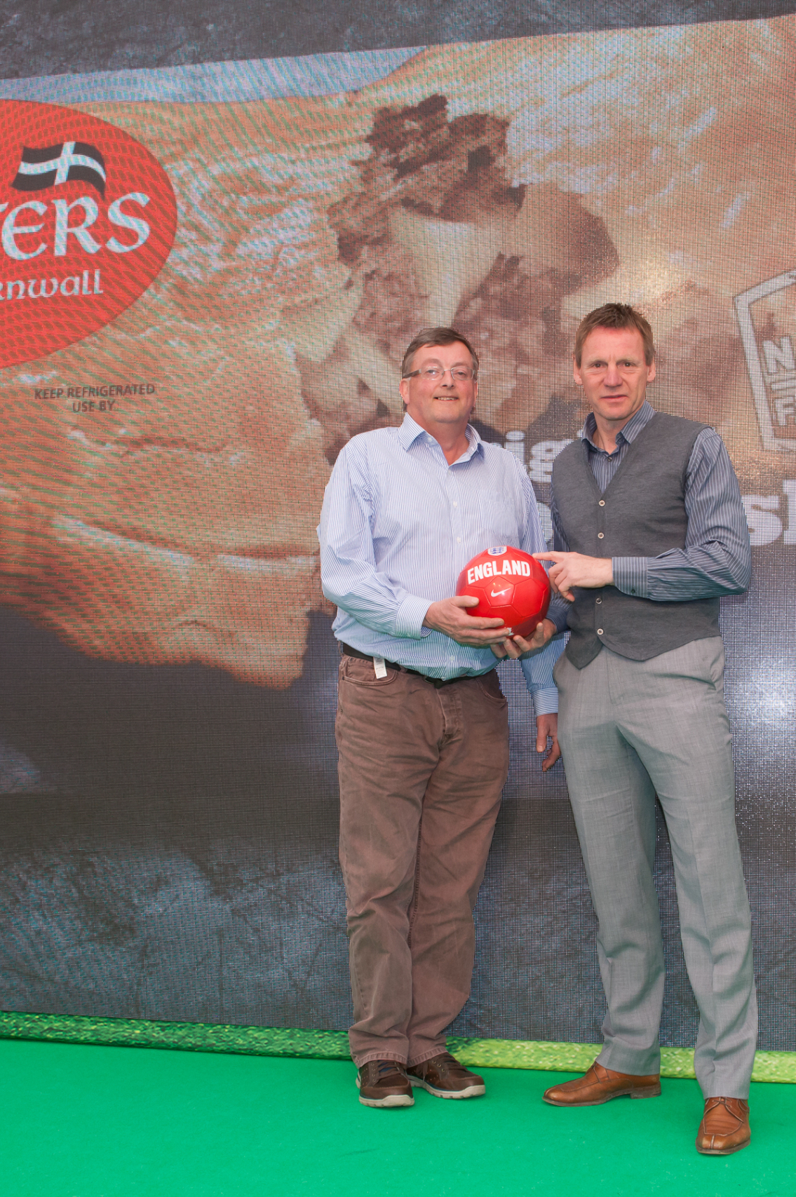 Samworth Brothers/Ginsters 270416