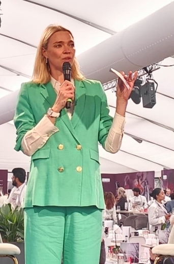 ed23f318-623d-457d-8e04-8e6cdaa5c9fb